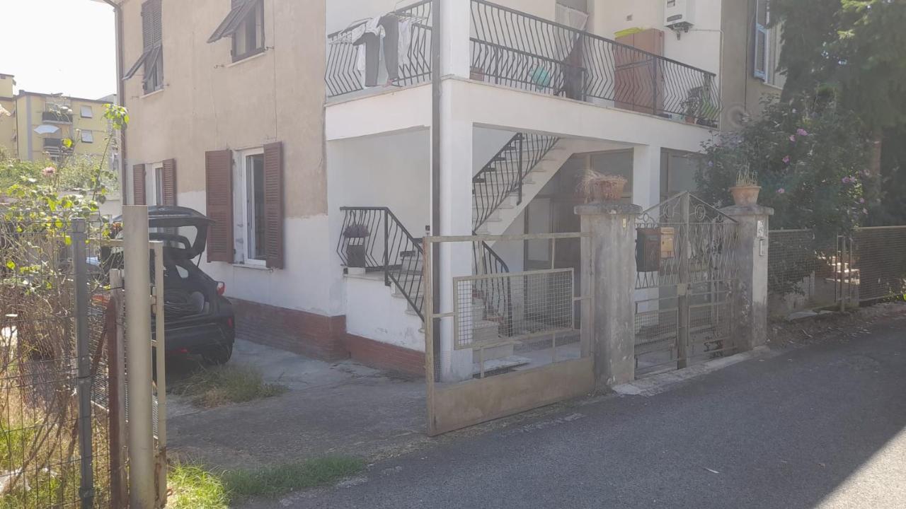 In Pandora'S Box 5 Lands Vila Vezzano Ligure Exterior foto